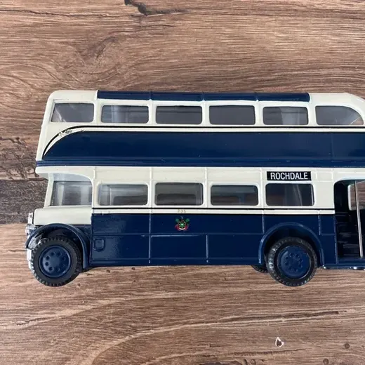Bus de collection N•11