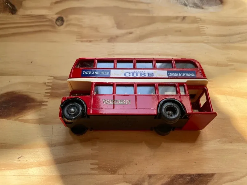 Bus de collection N•115