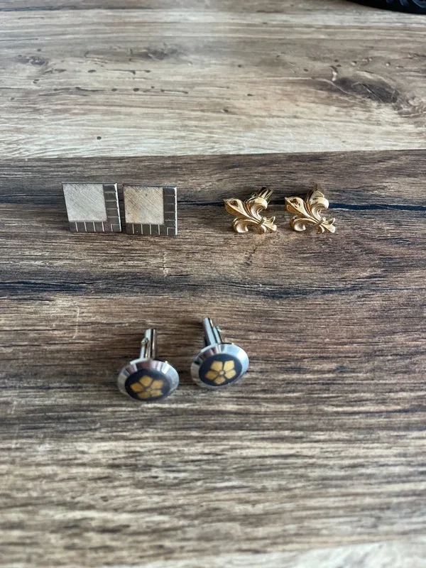Boutons de manchette par deux