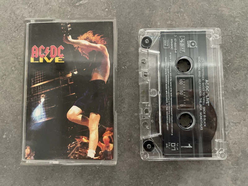 Cassette acdc live